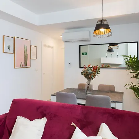 Apartment La Goleta: In The District Malaga