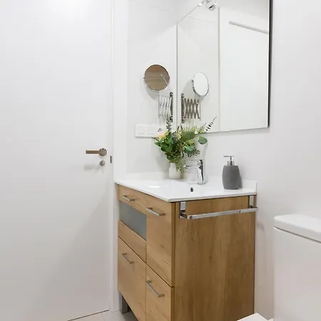 Apartment La Goleta: In The District Malaga