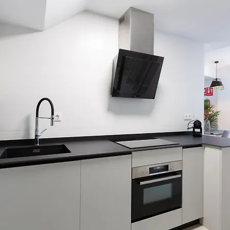 La Goleta: In The District Malaga