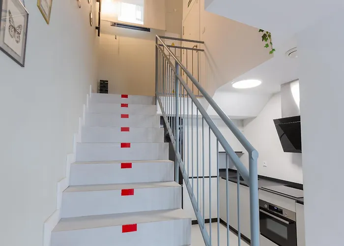 Apartment La Goleta: In The District *