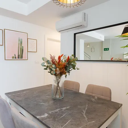 Apartamento La Goleta: In The District Málaga